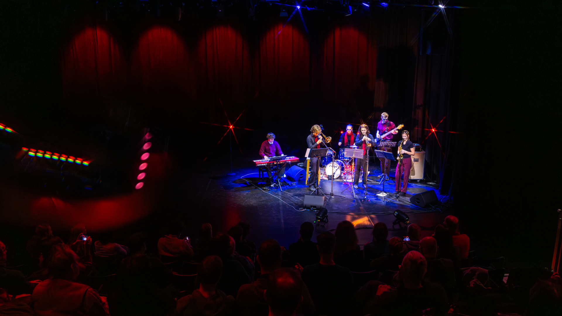 burgundy_jazzt_combo